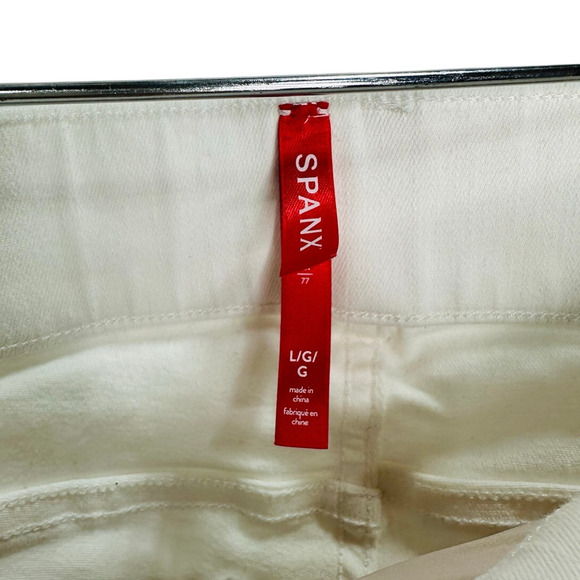 SPANX shape Every Wear Flare Jeans High Rise in White size Large - Picture 6 of 6